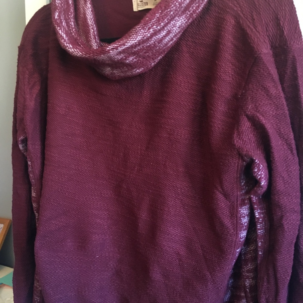 hollister funnel neck sweater